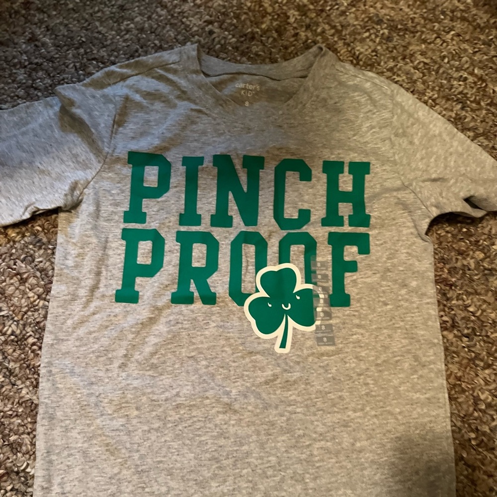New without tags — carters kids size 8 - pinch proof tshirt